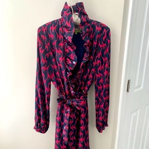 Elizabeth McKay Dress in EXCELLENT Condition.